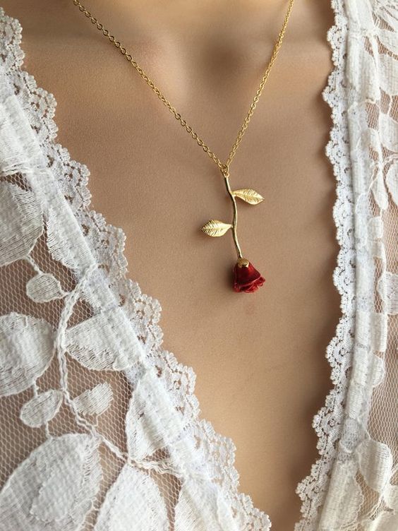 necklaces for girlfriends 